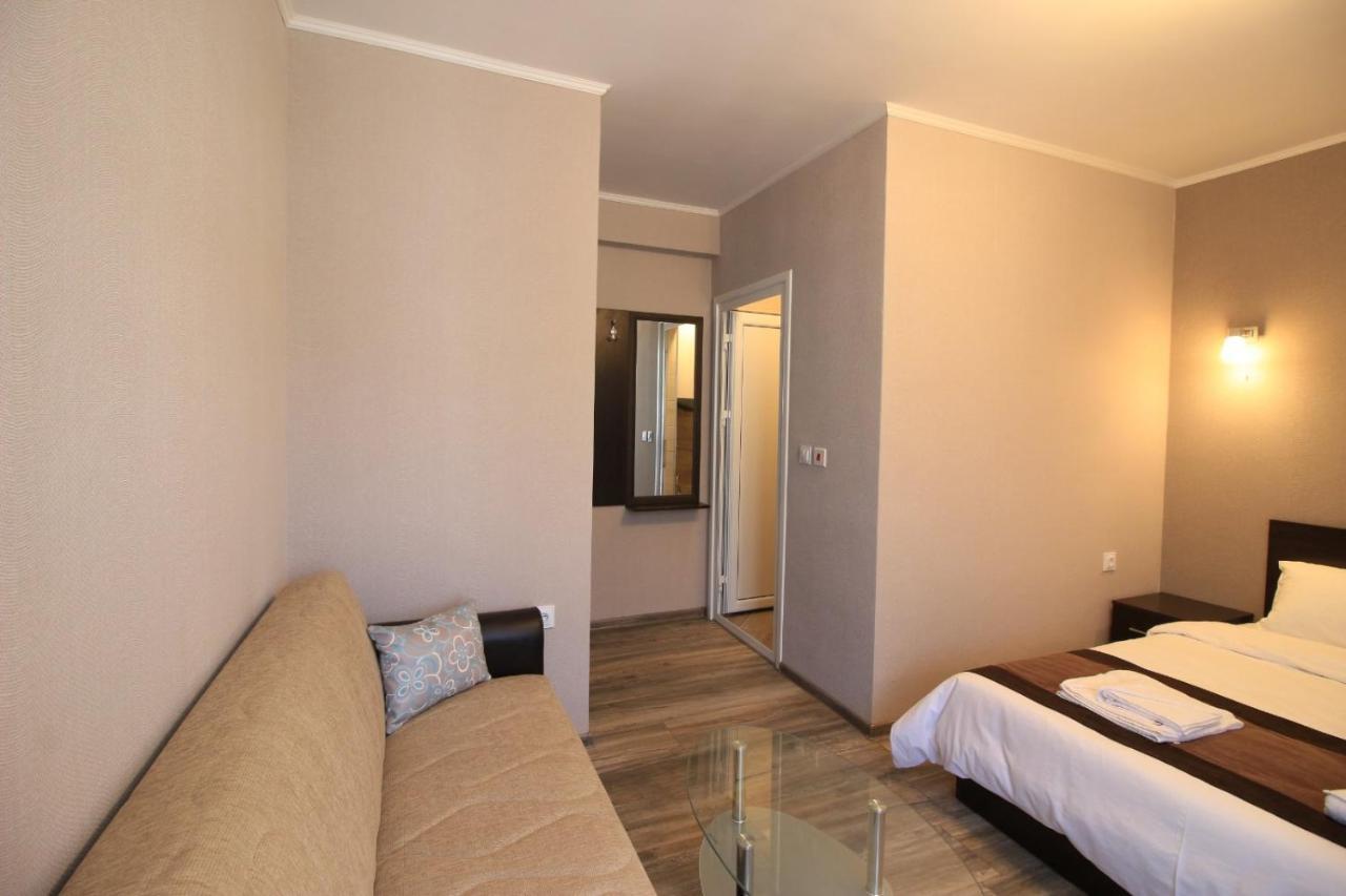 Къща За Гости Тони Zlatograd Exteriör bild