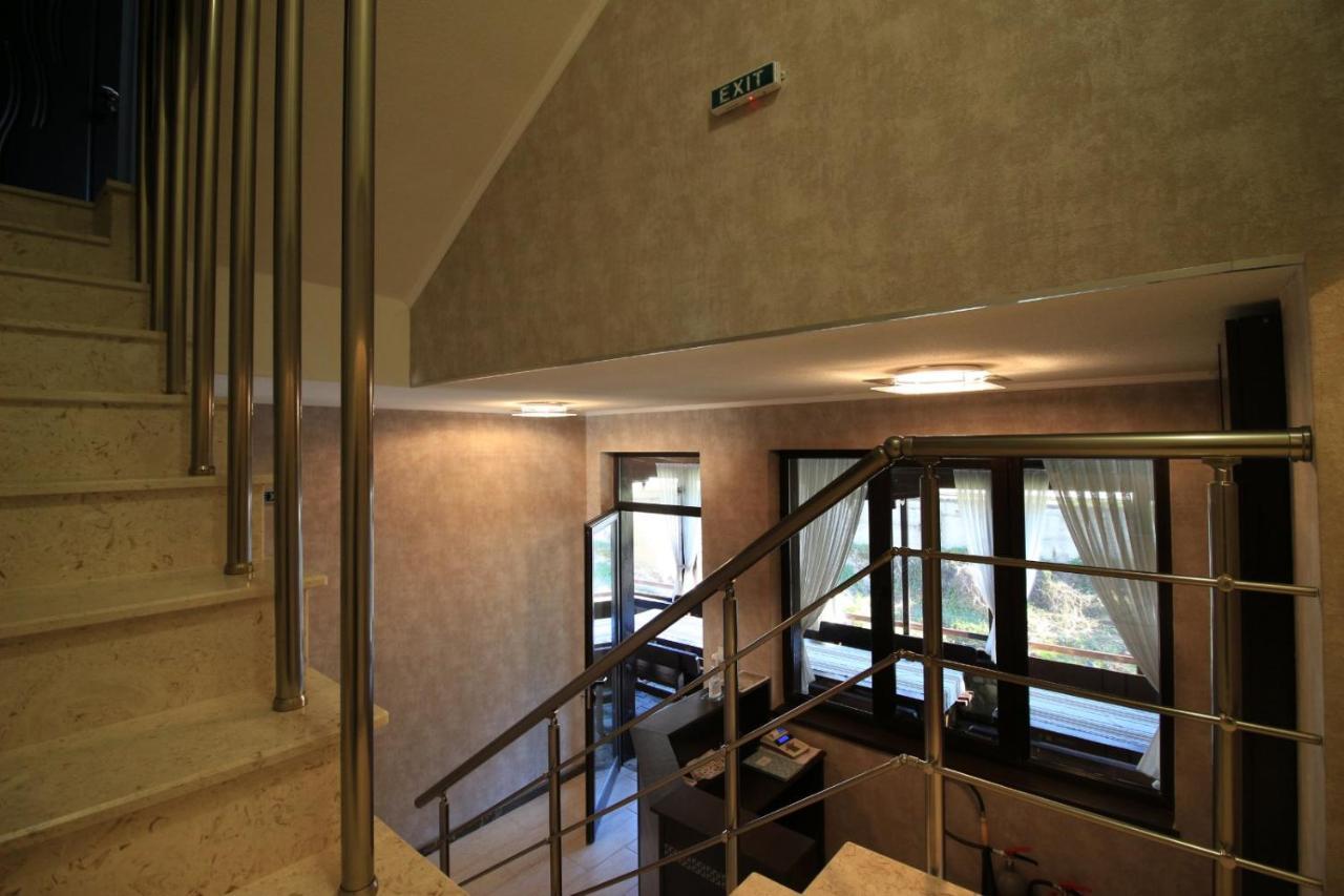 Къща За Гости Тони Zlatograd Exteriör bild