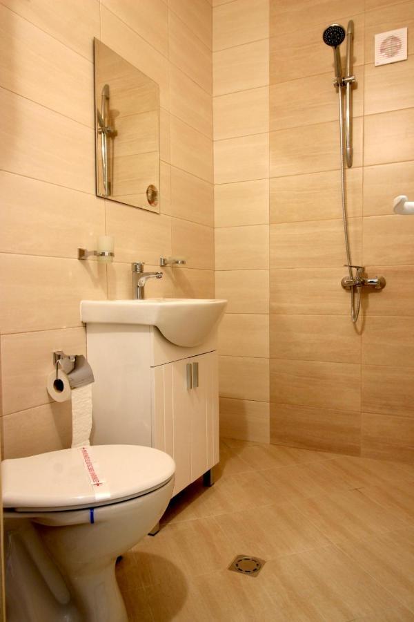 Къща За Гости Тони Zlatograd Exteriör bild